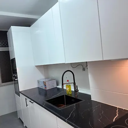 Apartman T2 Remodelado Odivelas