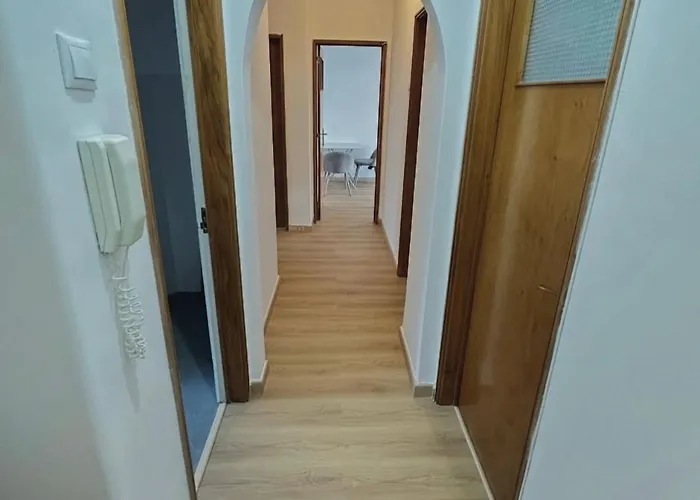 Apartment T2 Remodelado Odivelas (Lisbon)